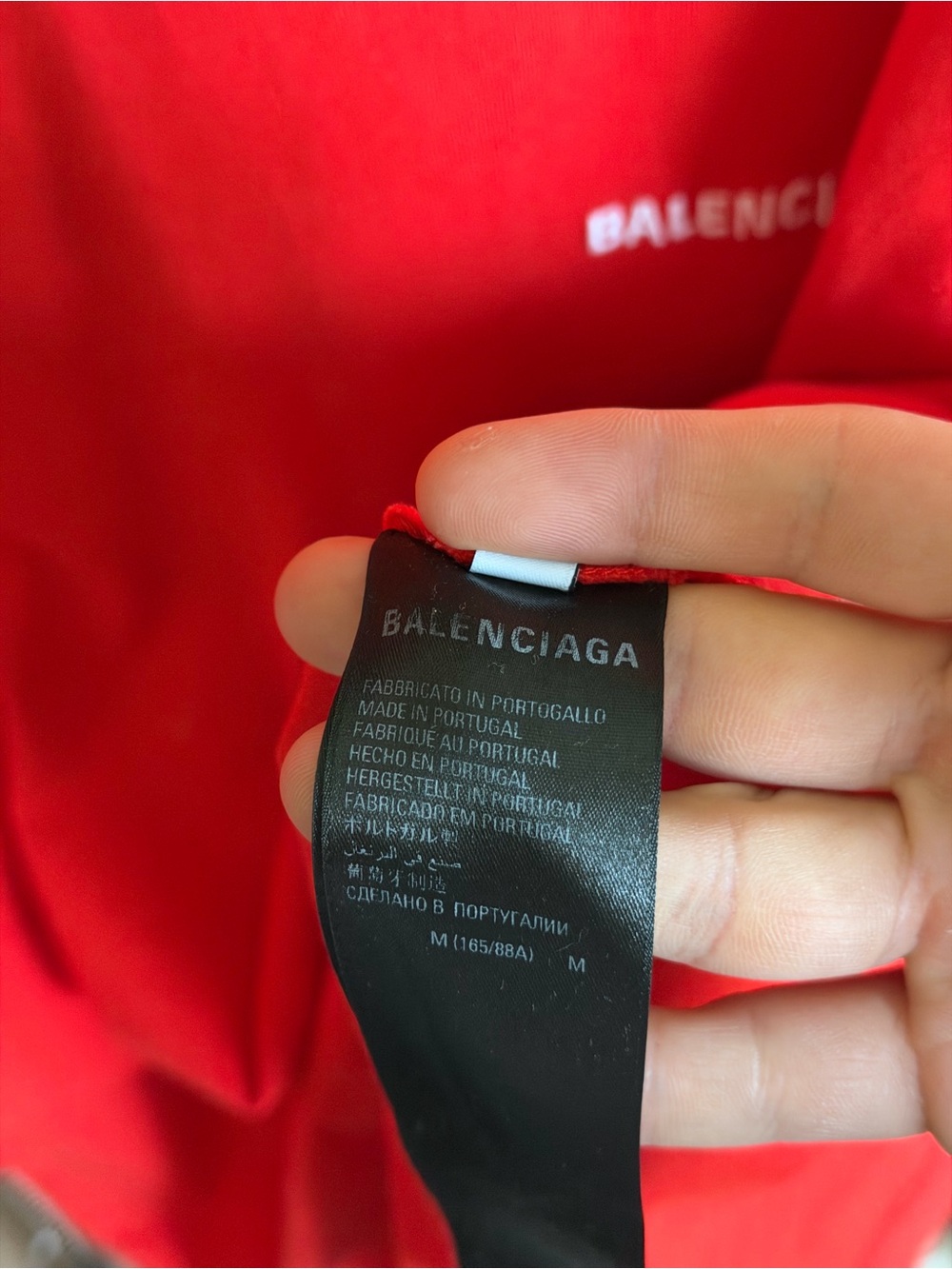 Balenciaga Men’s Red Tee - Picture 5 of 6